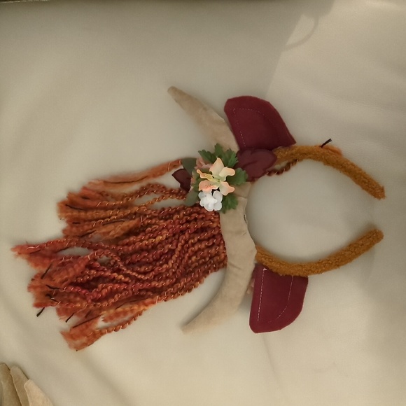 Highland cow headband hair accessory - Picture 2 of 2